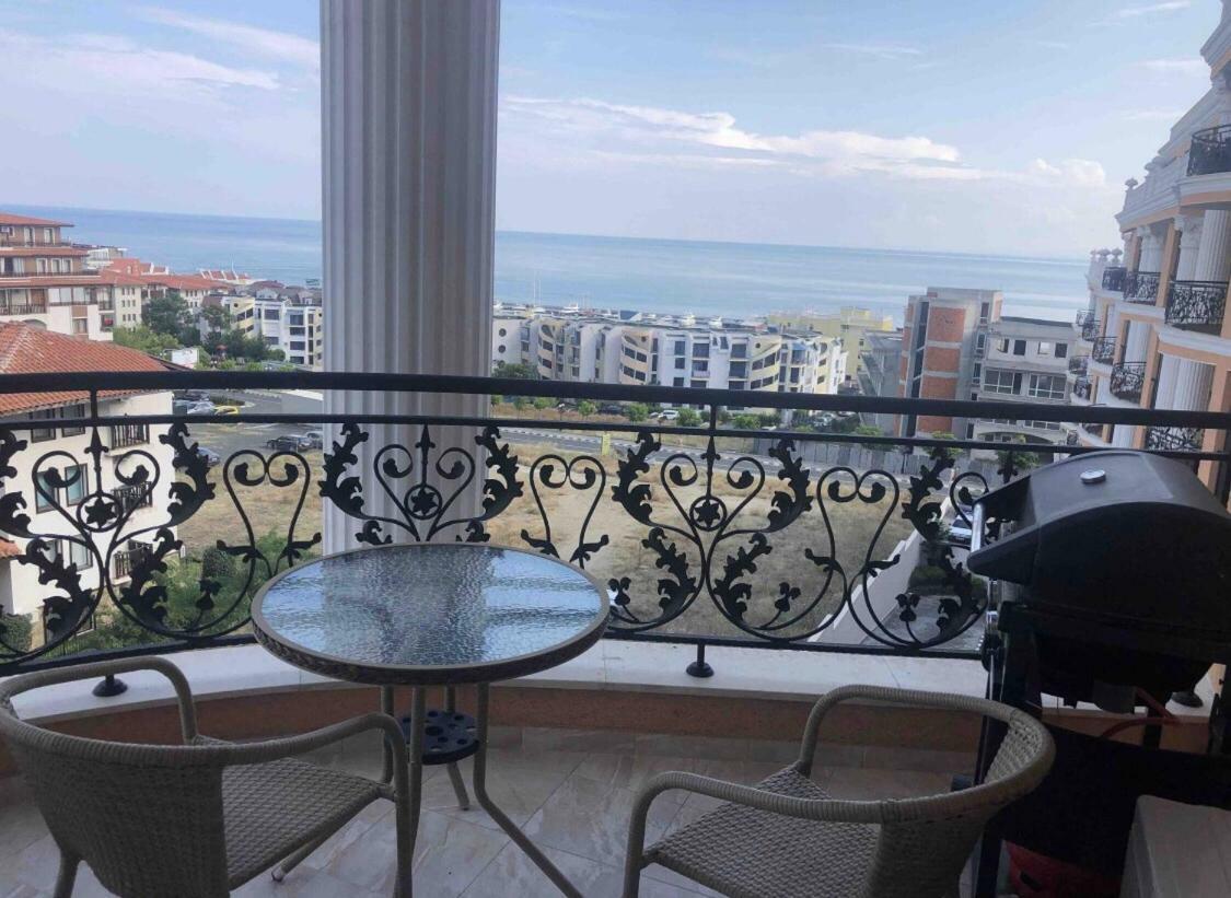 Amazing Apartment Facing The Sea Burgas Ngoại thất bức ảnh